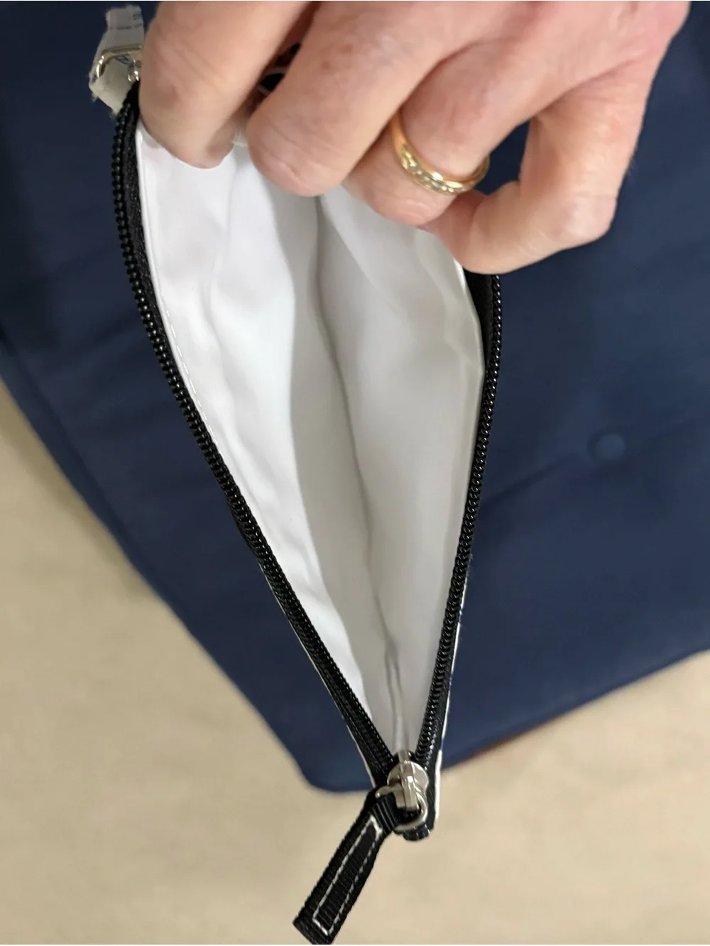 Scout White and Navy Anchor Wristlet